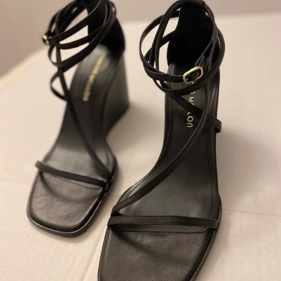 NOW ONLY $60.00 - TAMARA MELLON SANDALS (size 38 1/2 Italy / 8 US) - Picture 7 of 10